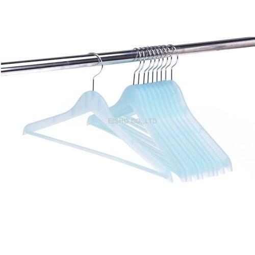 plastic hanger supplier